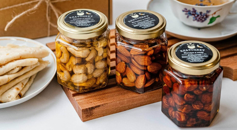 орехи в меде.png