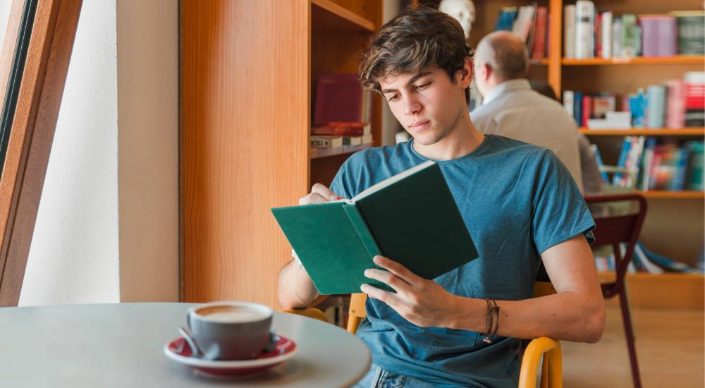 Буккроссинг в кафе.png